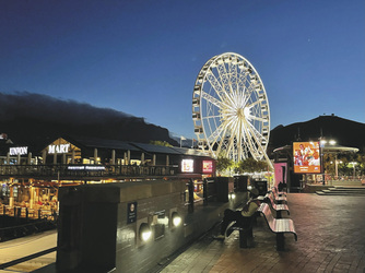 Victoria & Alfred Waterfront am Abend, ©Karawane