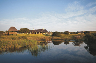 Amakhala Hlosi Game Lodge