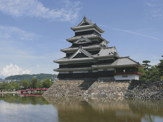 Matsumoto Krähenburg