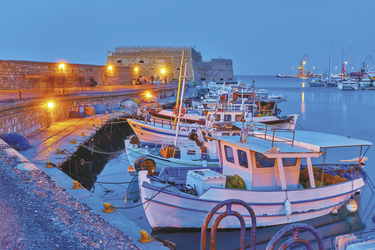 Griechenland Kreta Heraklion Hafen, ©Roman Sigaev