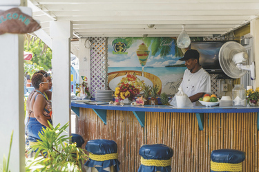 Strandbar auf den Bahamas, ©courtesy of The Bahamas Ministry of Tourism and Aviation