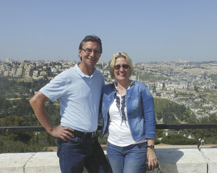 REISELEITER Frau Dr. Frauke Sonnabend und Herr Prof. Dr. Holger Sonnabend