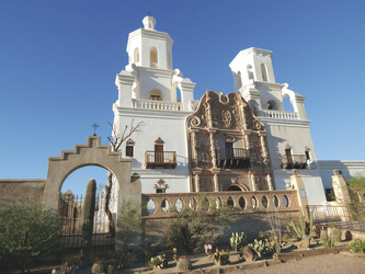 Basilica, Mission San Xavier Del Bac, Tucson - ©TravelDreamWest  , ©TravelDreamWest